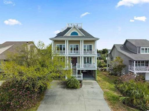 Marsh Madness 5 Bdrm Low Country Lifestyle - Housity