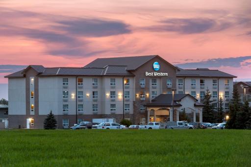 Best Western Rocky Mountain House Inn & Suites - Housity