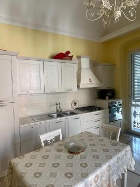 BeB FEDERICO II - Housity