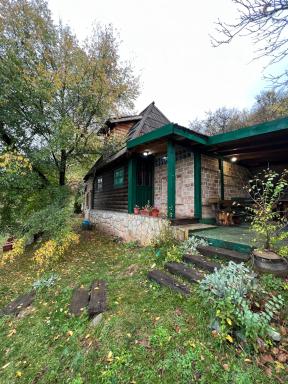Brvnare Dolic - Housity
