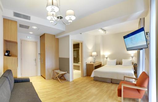 Phidias Piraeus Hotel - Housity