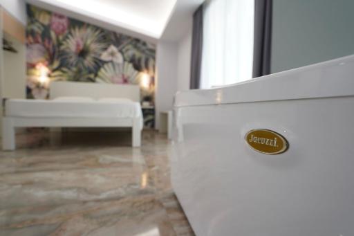 Harmony Tropea Rooms & Suites - Housity