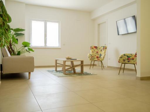 Dino's Rooms - Housity