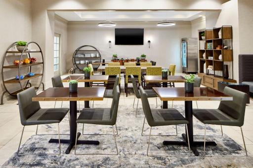 Atlanta Marriott Alpharetta - Housity
