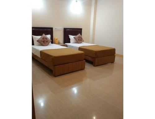 Hotel Beena Residency, Ayodhya - Housity