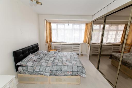 OAK AVENUE HOME - Housity