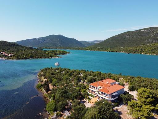 Apartment Waterfront Oasis-3 by Interhome - Housity