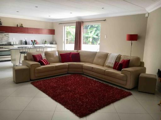 Korsmans Retreat - Large Modern Self-Catering Flat - Hizvo
