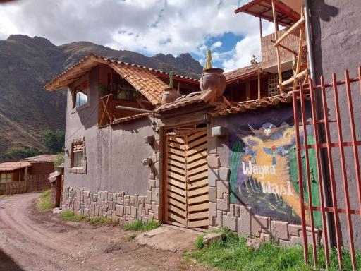 Wayna Wasi - Housity