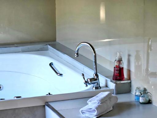 Roland B&B - Housity