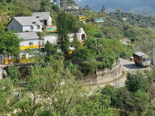 LivingStone Village Retreat - Housity