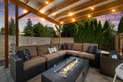 Beautiful, Historic Home, heart of McMinnville. - Housity