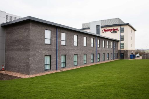 Hampton by Hilton Exeter Airport - Housity