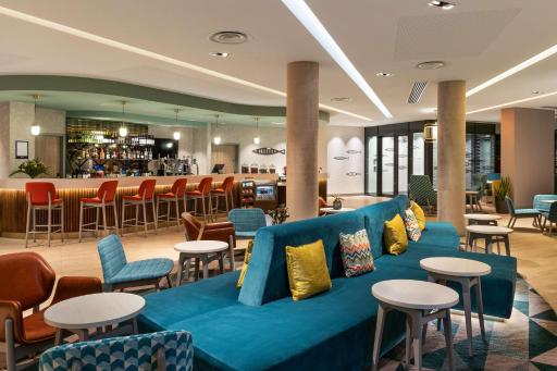 Hampton By Hilton Torquay - Housity