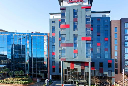 Hampton by Hilton London Croydon - Housity