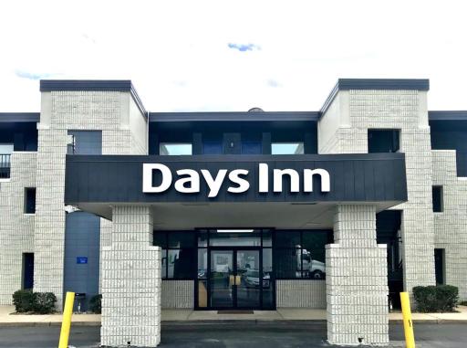 Days Inn by Wyndham Vineland - Housity