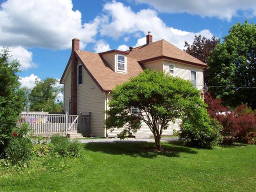 B&B Art of Germany - Housity