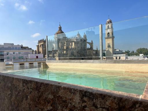 Catedral Suites Jerez - Housity