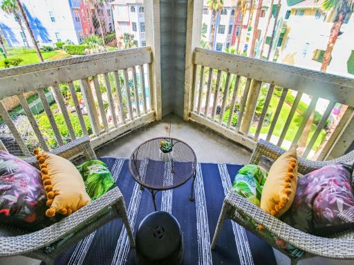 Dawn 335 - Beautiful Dawn - Housity