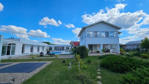 Fantastic camp - Housity
