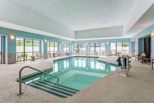 Hilton Garden Inn Boston Waltham - Housity