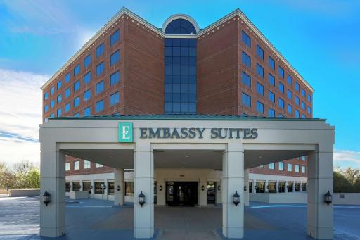 Embassy Suites by Hilton Dallas-Love Field - Housity