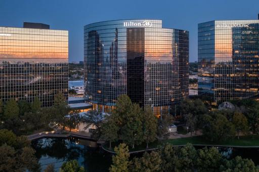 Hilton Dallas Lincoln Centre - Housity