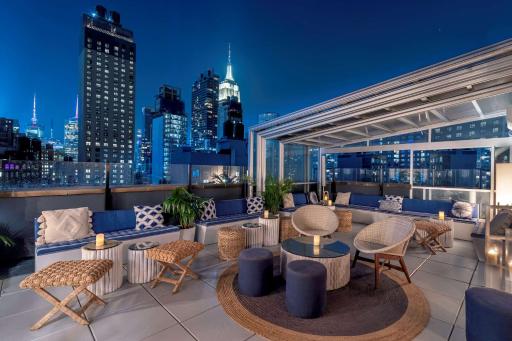 Hilton New York Fashion District - Housity