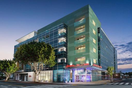 Hampton Inn & Suites Santa Monica - Housity