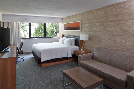 Doubletree By Hilton Atlanta Perimeter Dunwoody - Housity