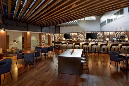 Doubletree By Hilton Atlanta Perimeter Dunwoody - Housity