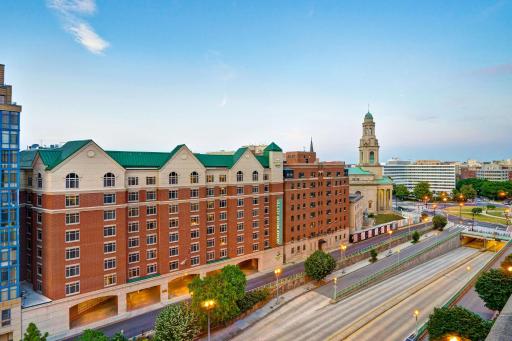 Homewood Suites by Hilton Washington, D.C. Downtown - Housity
