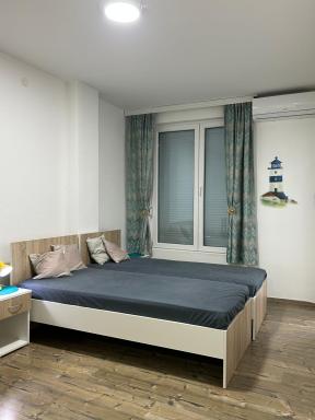 Adam's Apartment 1 - Housity