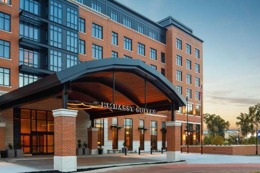 Embassy Suites by Hilton South Bend - Housity