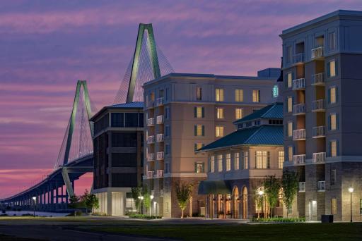 Embassy Suites by Hilton Charleston Harbor Mt. Pleasant - Housity