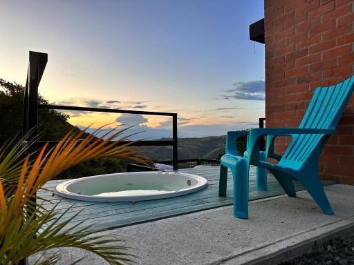 Studio Suite Campestre con Jacuzzi - Housity