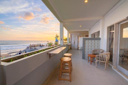 Sau Bali Beach House Canggu - Housity