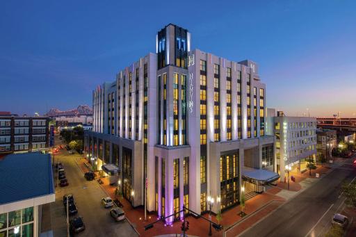 The Higgins Hotel New Orleans, Curio Collection by Hilton - Housity