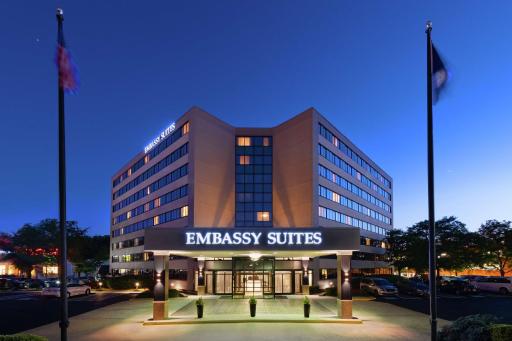 Embassy Suites Tysons Corner - Housity