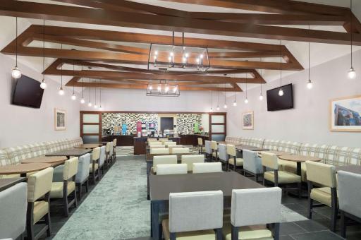 Hampton Inn Philadelphia Center City-Convention Center - Housity