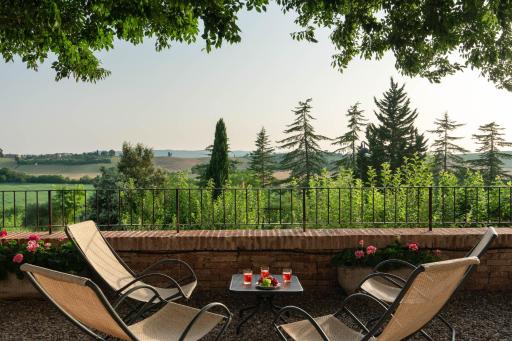 Hotel Ristorante Borgo Antico - Housity