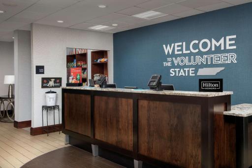 Hampton Inn Knoxville-East - Housity