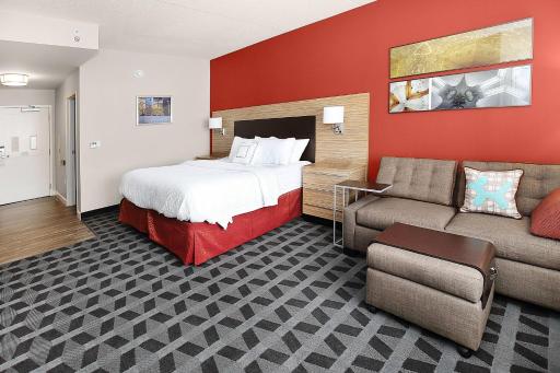 TownePlace Suites by Marriott Grove City Mercer/Outlets - Housity