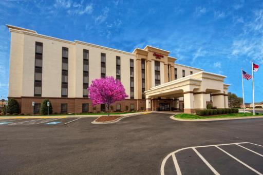 Hampton Inn Dunn - Housity