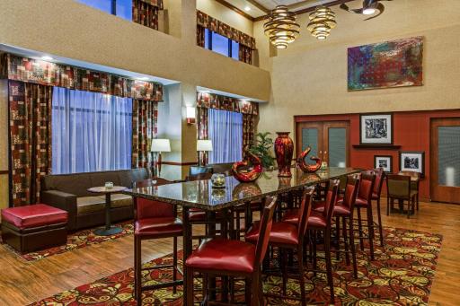 Hampton Inn & Suites Toledo-Perrysburg - Housity