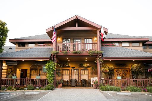 Cambria Pines Lodge - Housity