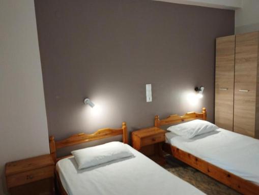 Panos Apartments - Hizvo