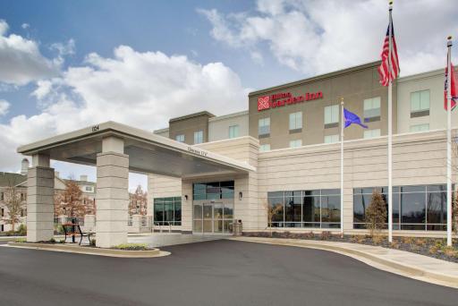 Hilton Garden Inn Jackson - Housity