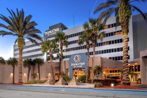 DoubleTree by Hilton Hotel Jacksonville Airport - Housity