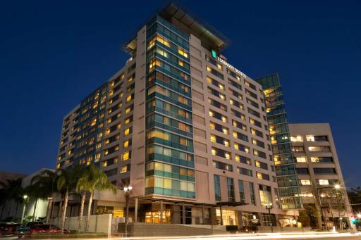 Embassy Suites Los Angeles Glendale - Housity